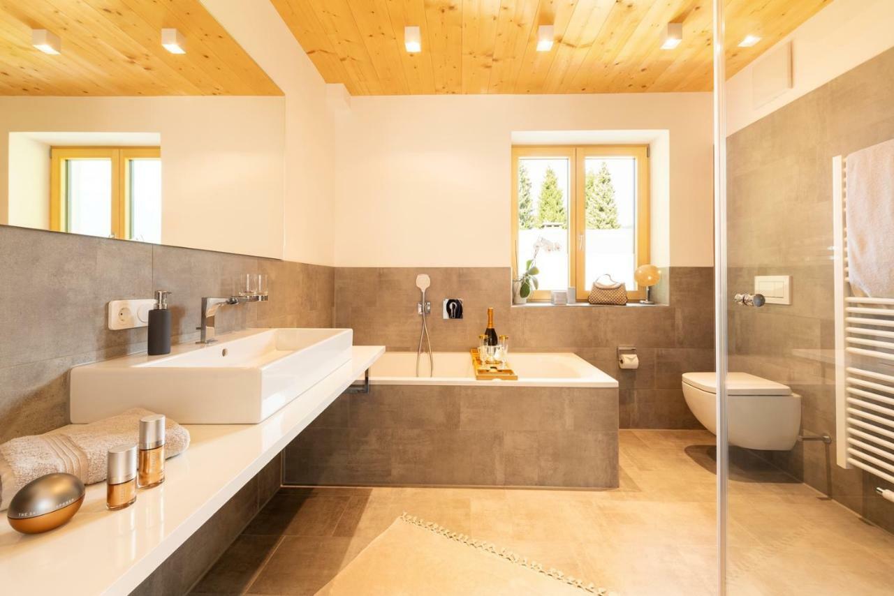 "Landhaus Panorama" - Luxurioese Ferienwohnungen In Bester Lage Fuer Gehobene Ansprueche Oberstdorf Kültér fotó